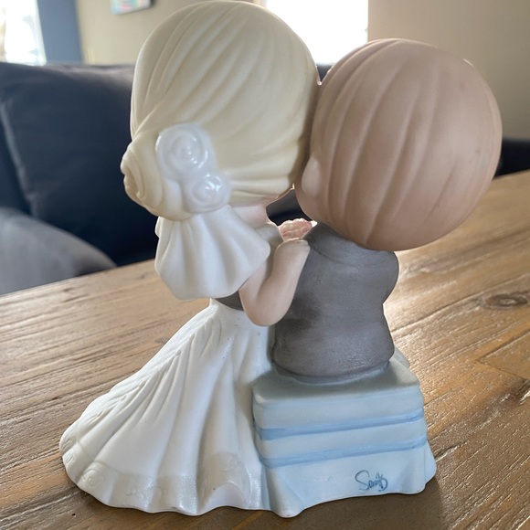 Precious Moments, To Have & To Hold Forevermore - Picture 4 of 12